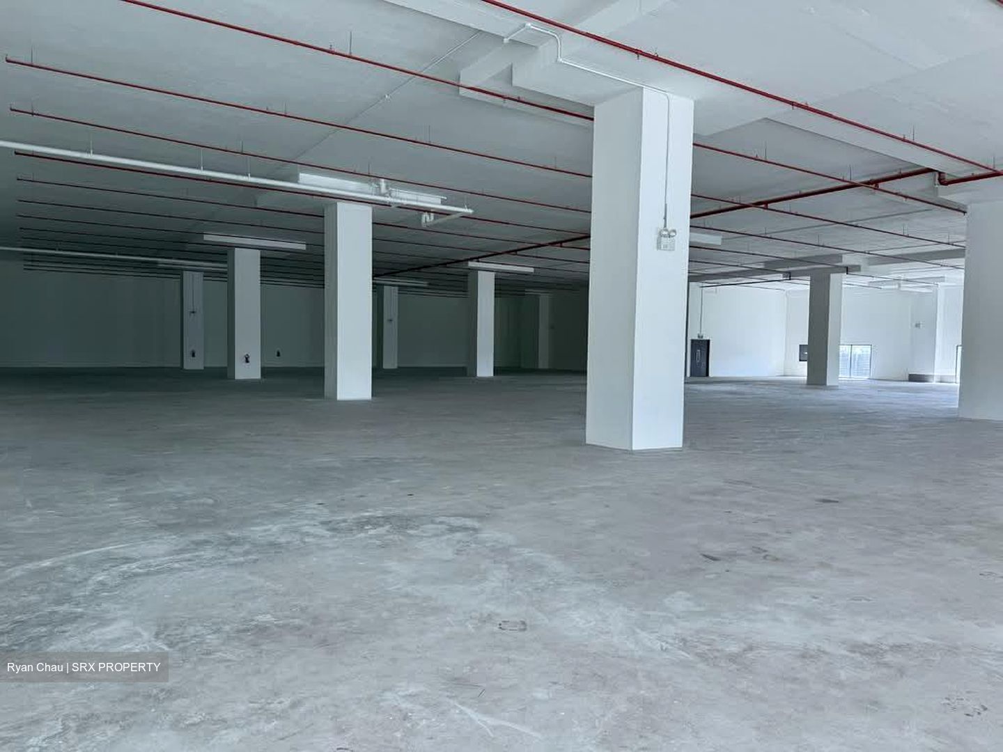Pandan Loop (D5), Warehouse #590221161